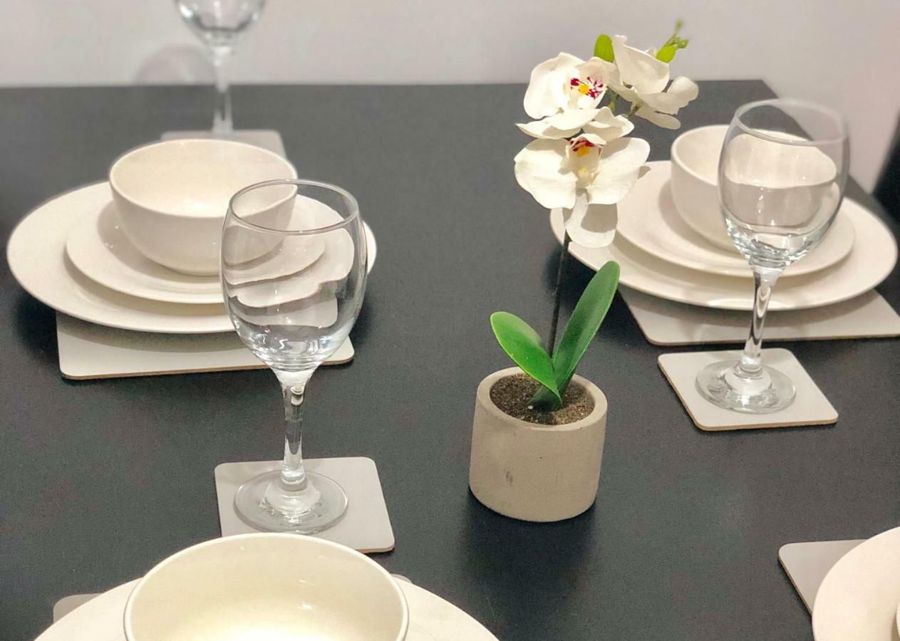 Convenient Centre 3bd With Free Parking * Манчестер